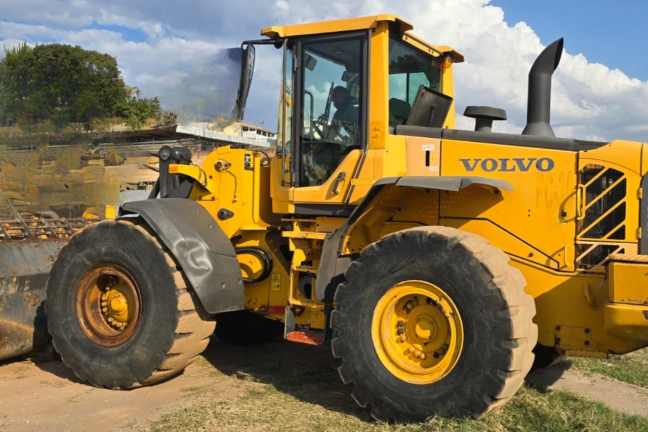 Volvo L120F - 21/21 5