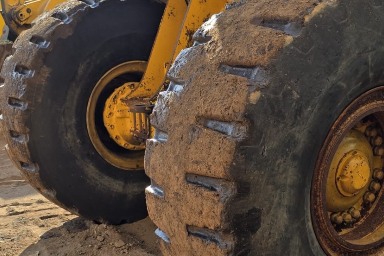 Volvo L120F - 21/21 11