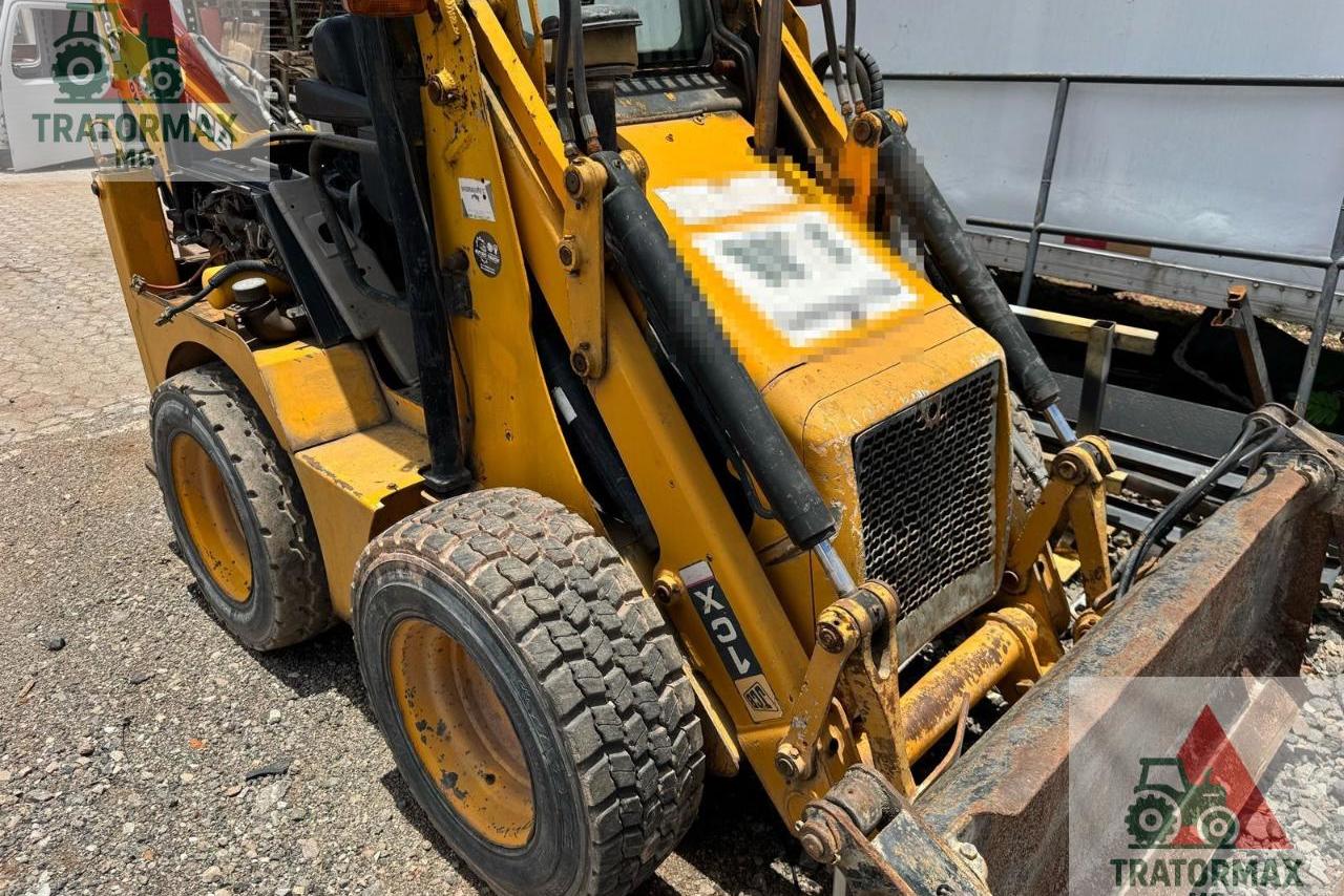 JCB 1CX - 08/08 5