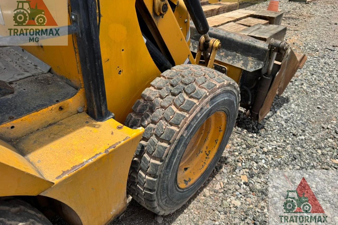 JCB 1CX - 08/08 9