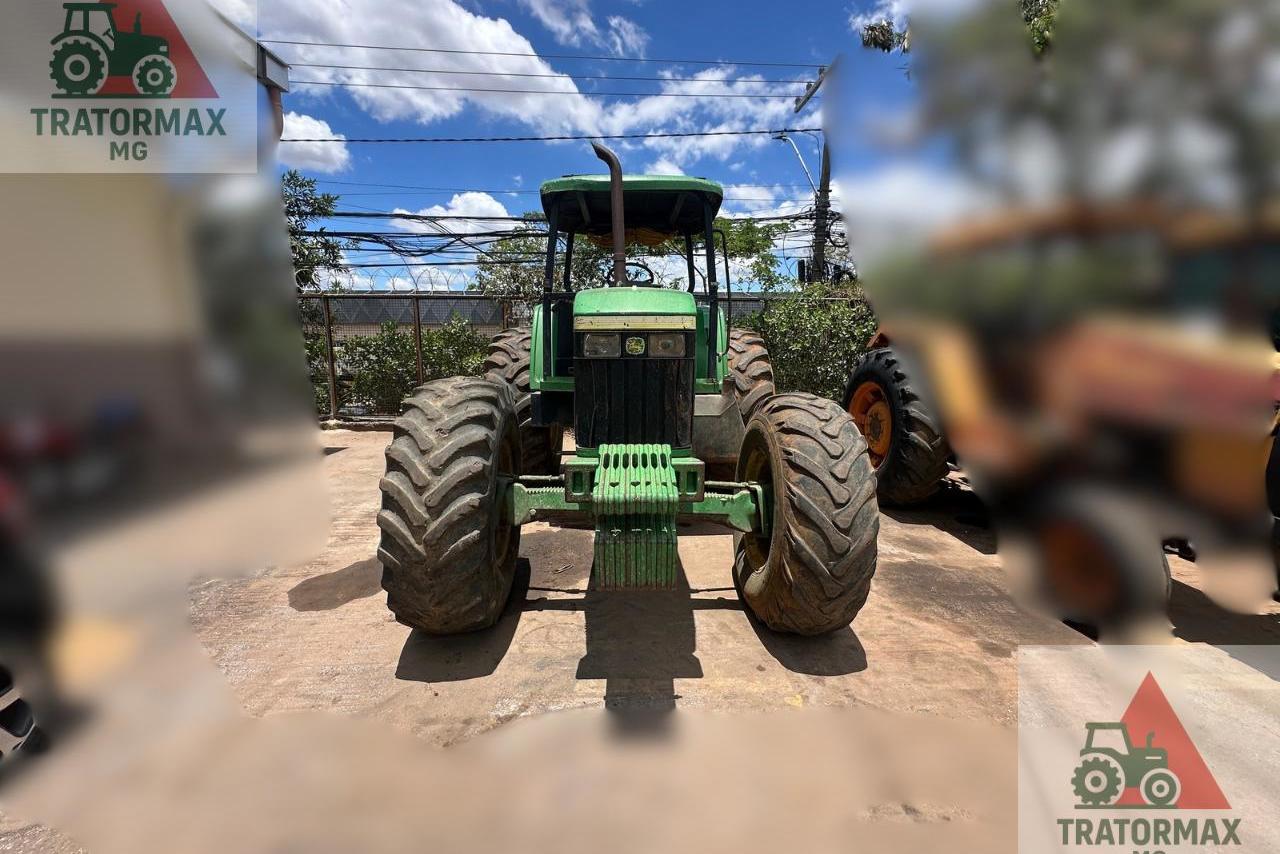 John Deere 6110J - 14/14 5