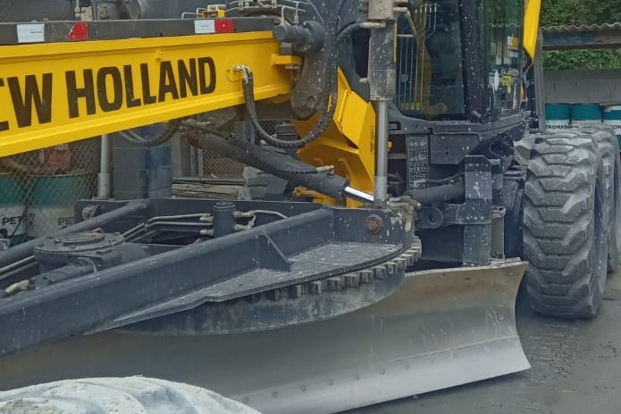 New Holland RG 170B - 23/23 11
