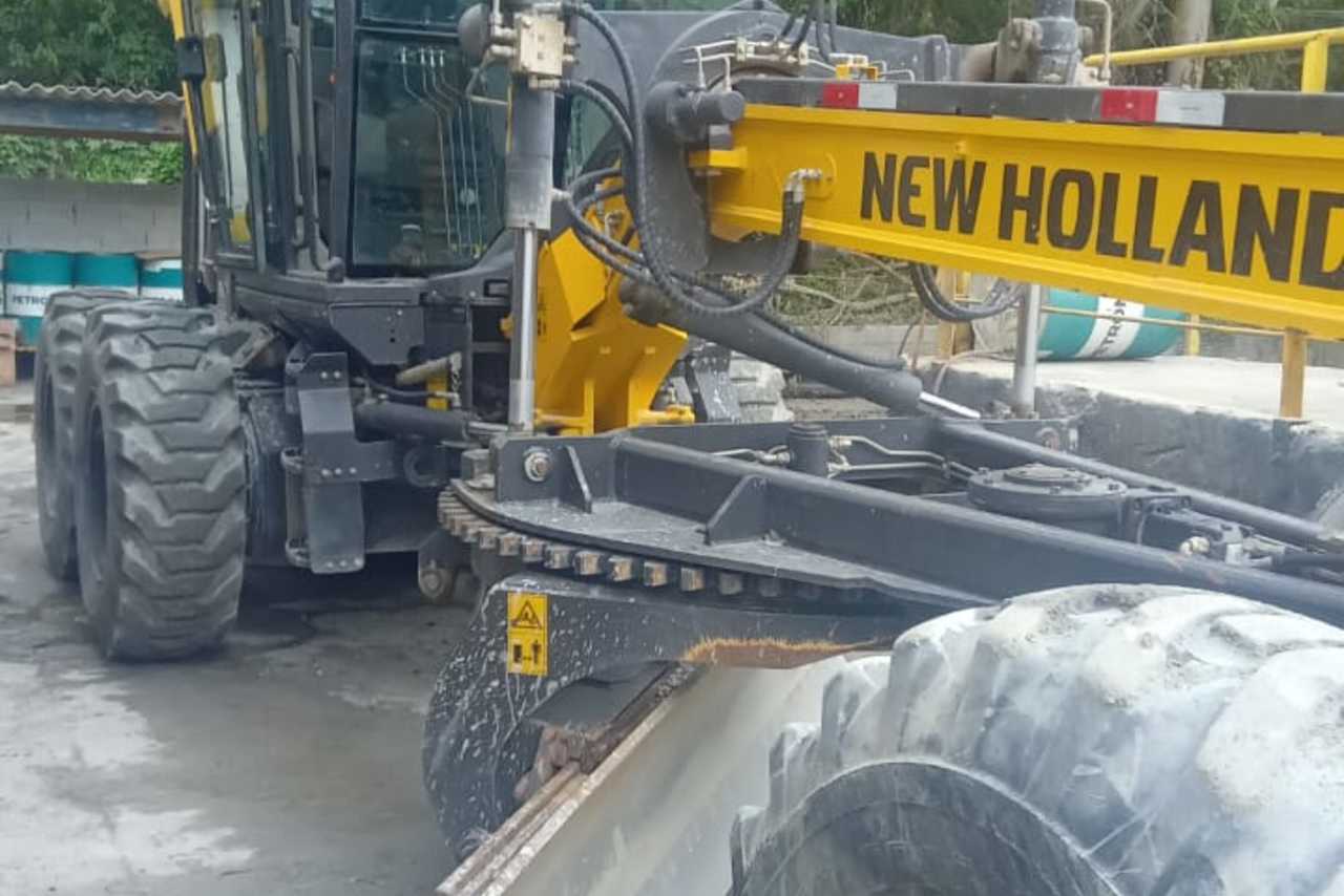 New Holland RG 170B - 23/23 14
