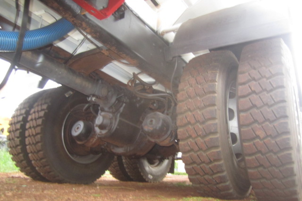 Volkswagen 26 220 - 09/09 2