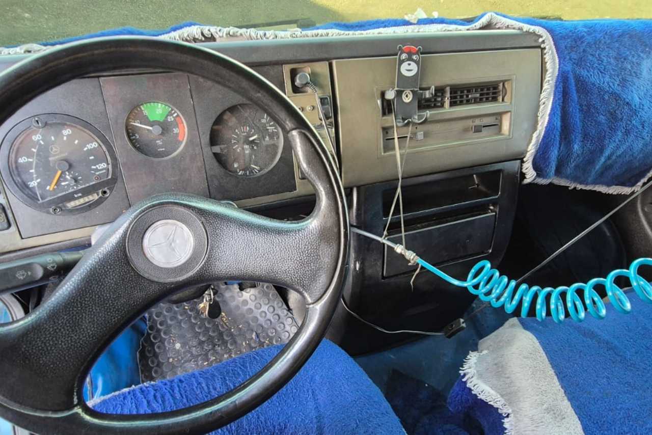Mercedes Benz MB 710 - 07/08 11