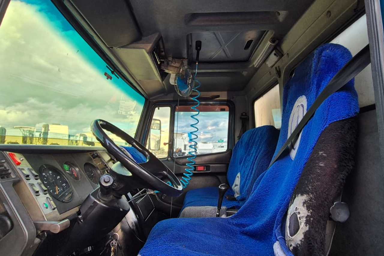 Mercedes Benz MB 710 - 07/08 12