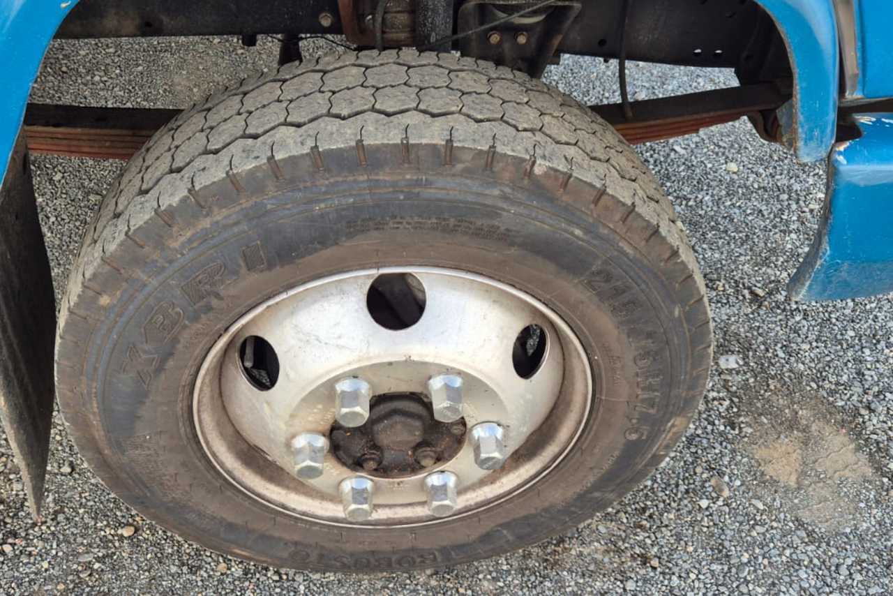 Mercedes Benz MB 710 - 07/08 20