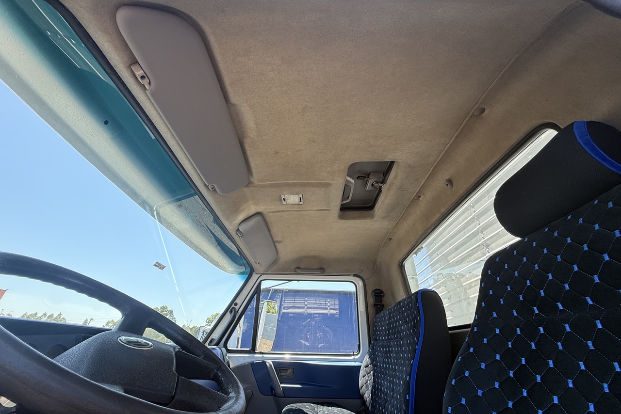 Volkswagen VW 9150 - 08/09 9