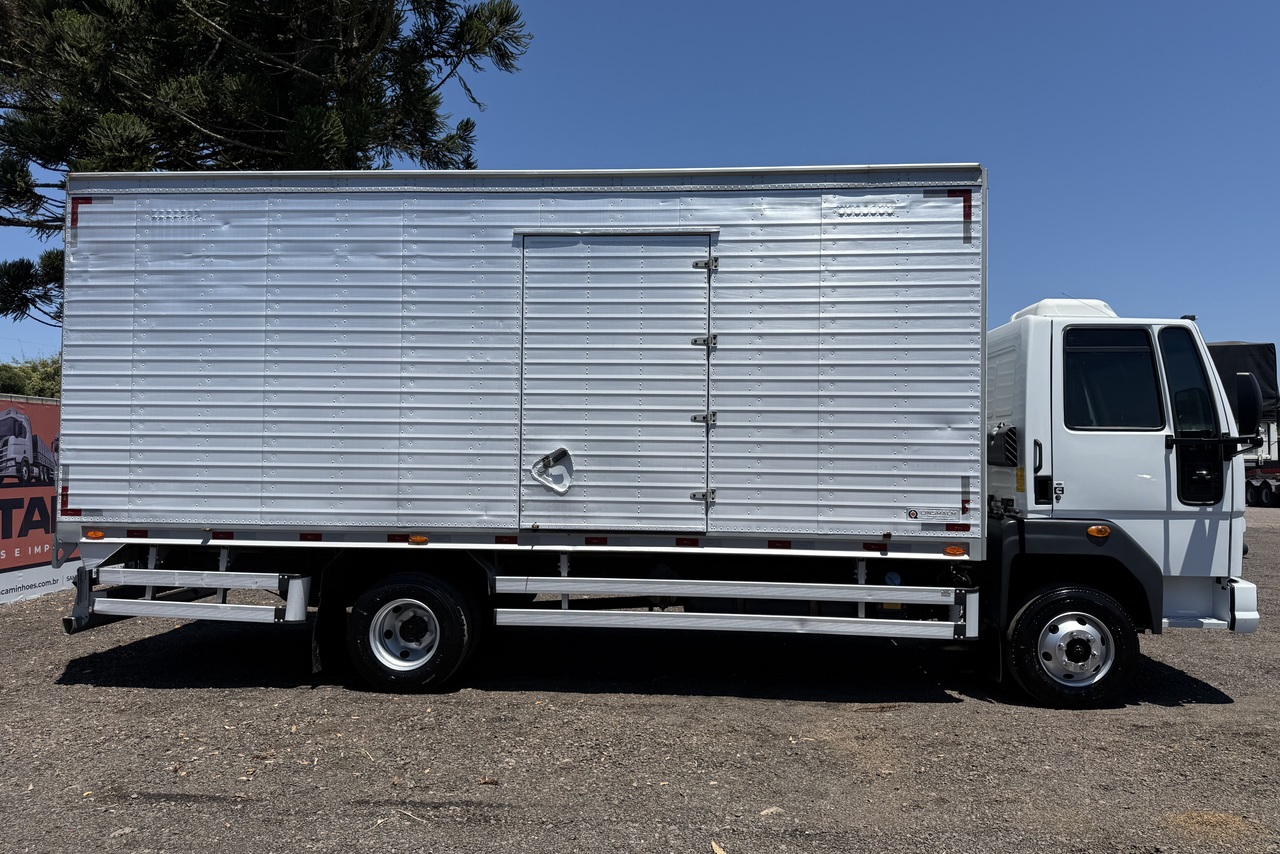 Ford Cargo1119 - 18/19 3