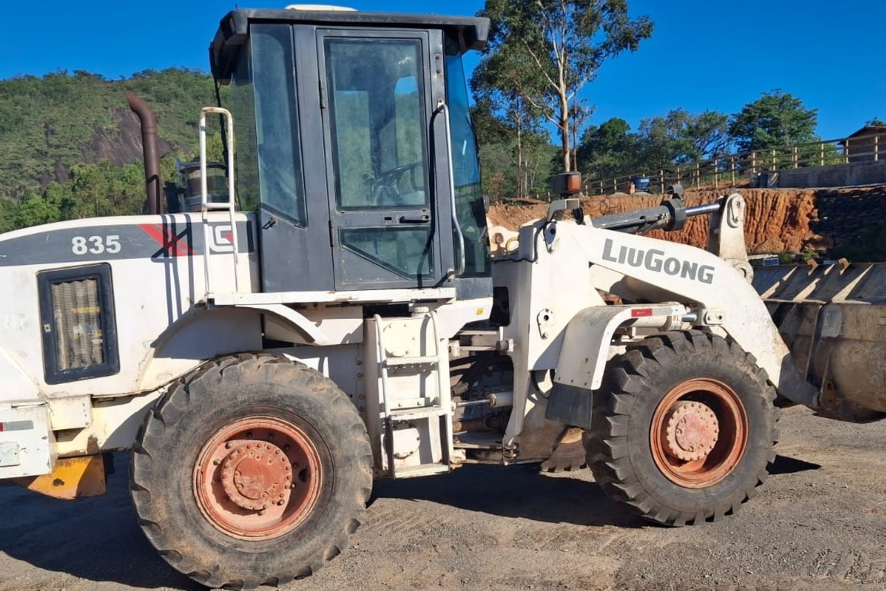 Liugong  835 - 14/14 5