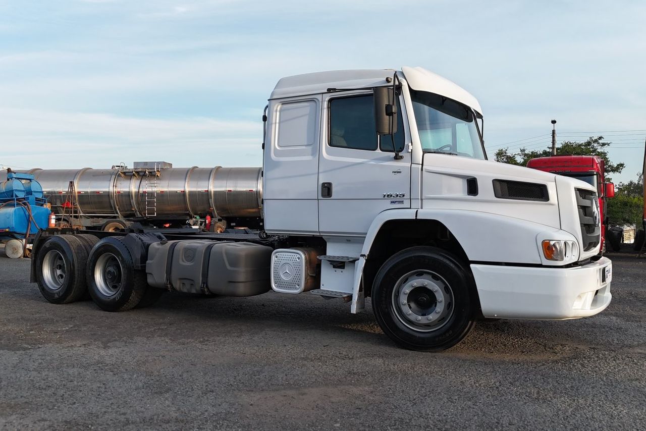 Mercedes Benz MB 1635 - 17/18 3