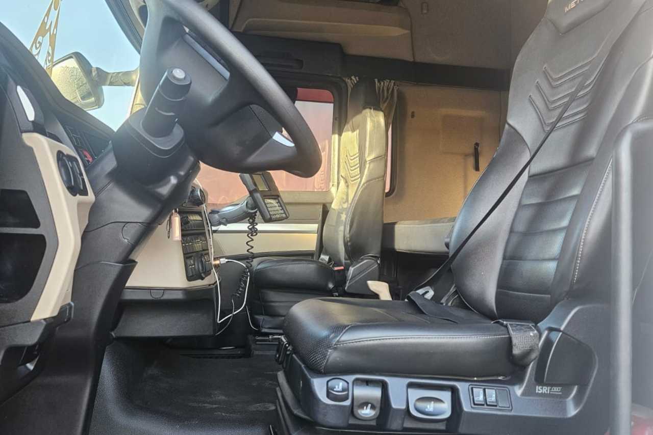 Volkswagen 28-460 6x2 Meteor - 22/23 14