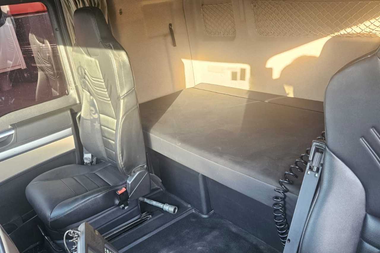 Volkswagen 28-460 6x2 Meteor - 22/23 17
