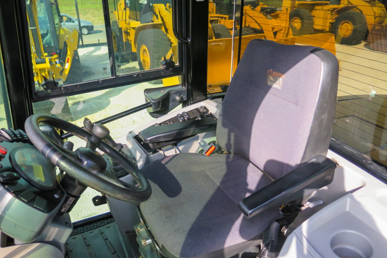 Caterpillar 914K - 20/20 8