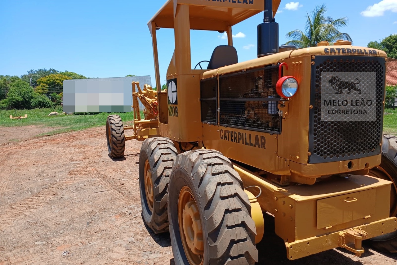 Caterpillar 120B - 78/78 3