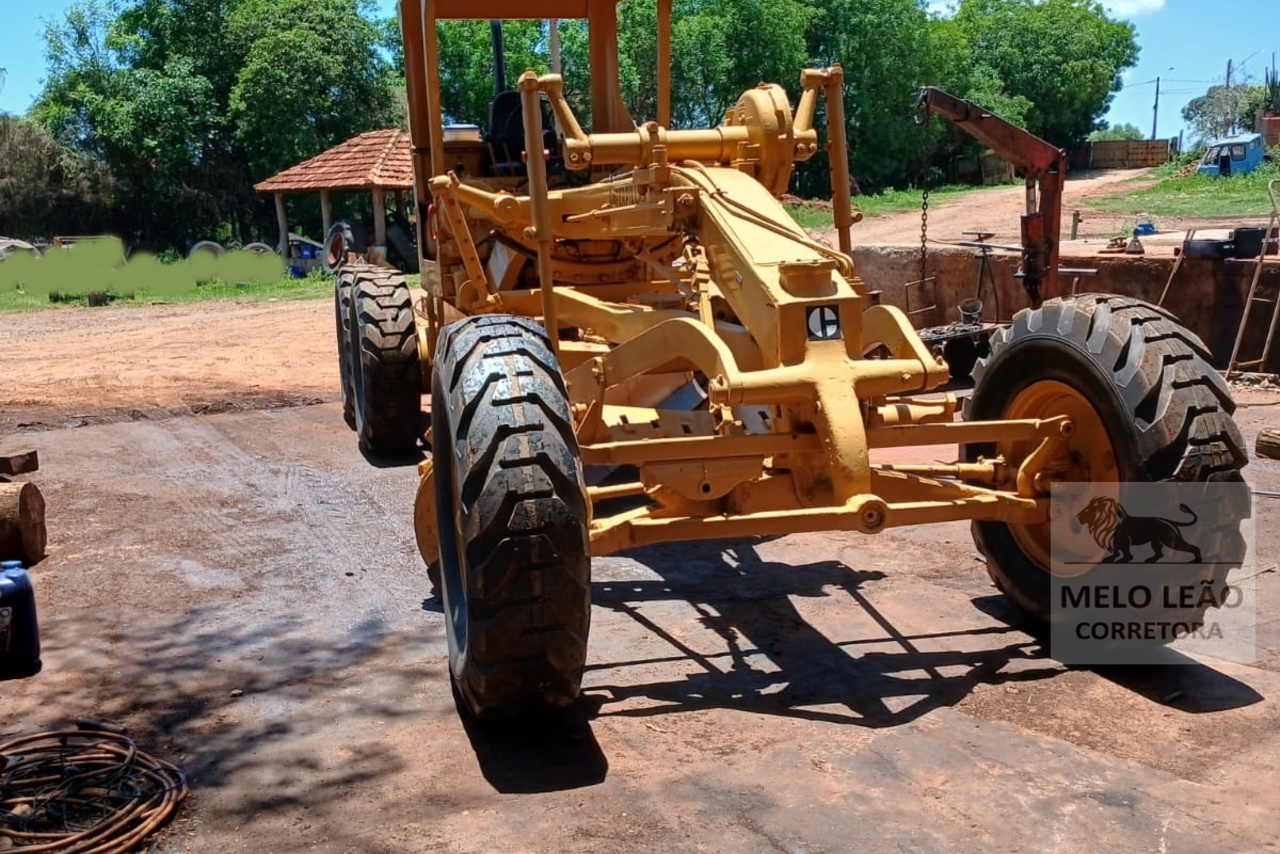 Caterpillar 120B - 78/78 9