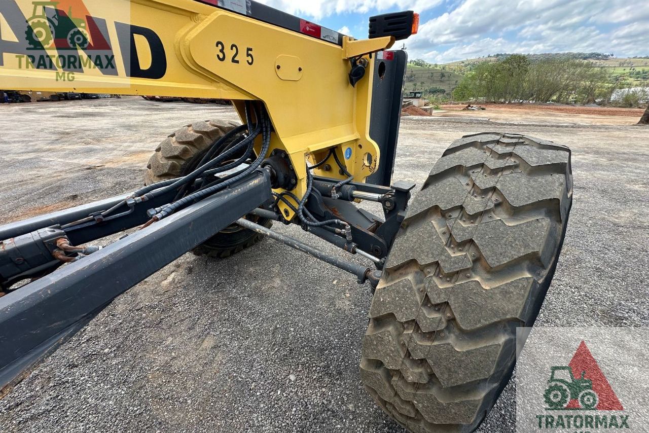 New Holland RG170 - 18/18 3