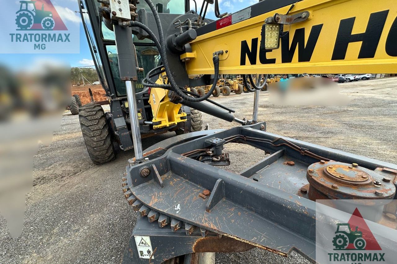 New Holland RG170 - 18/18 8