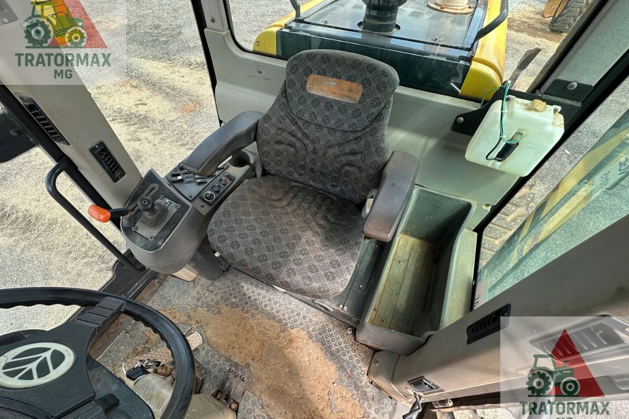 New Holland RG170 - 18/18 9
