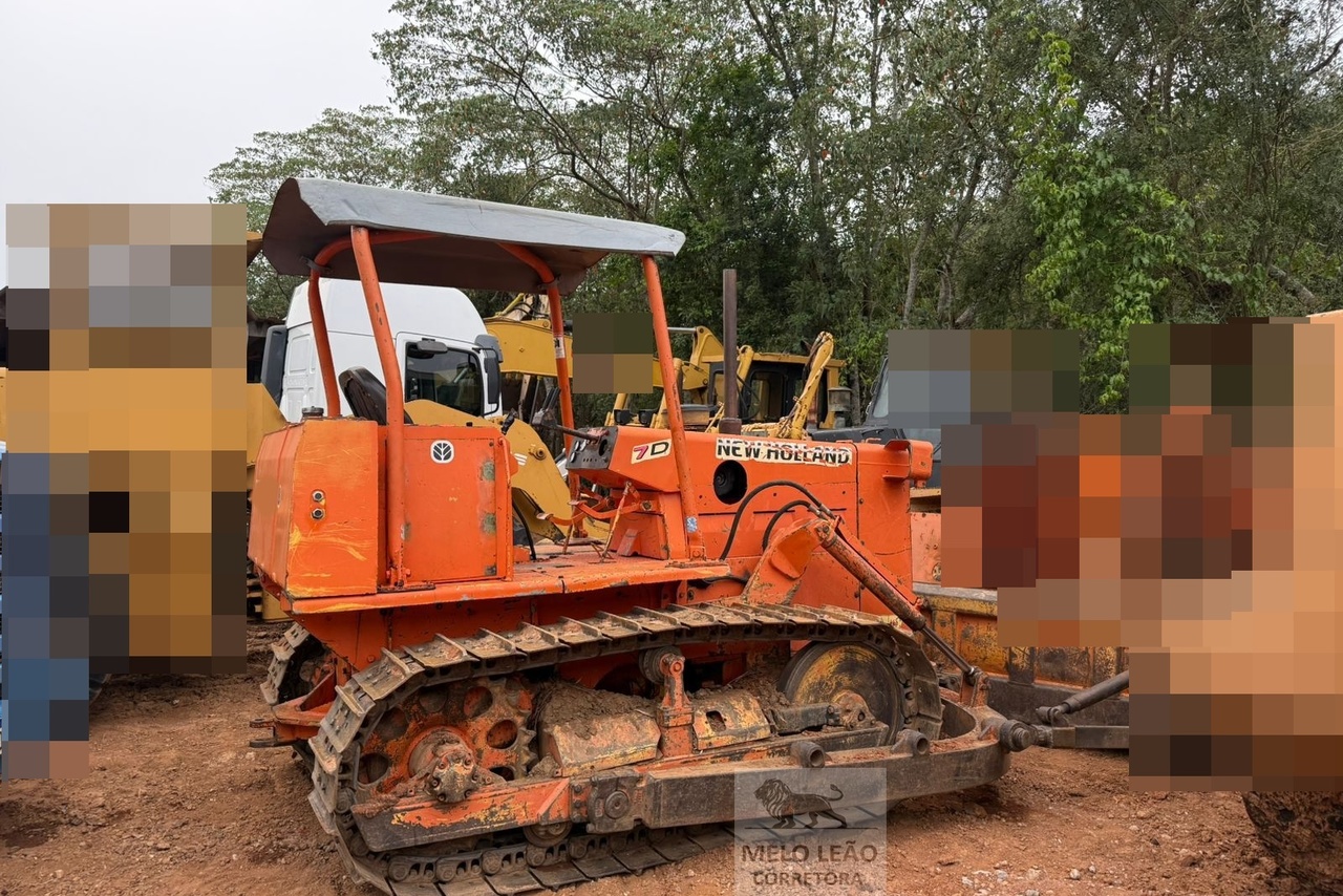 New Holland 7D - 98/98 3