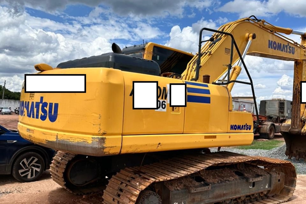 Komatsu PC210 - 21/21 11
