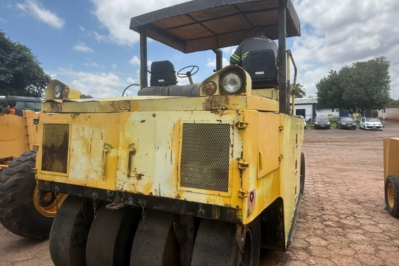 Dynapac CP27 - 90/90 8