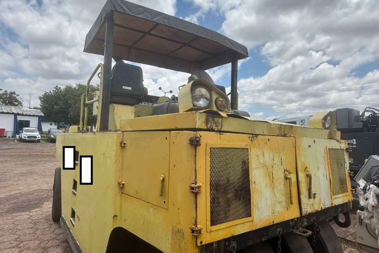 Dynapac CP27 - 90/90 11