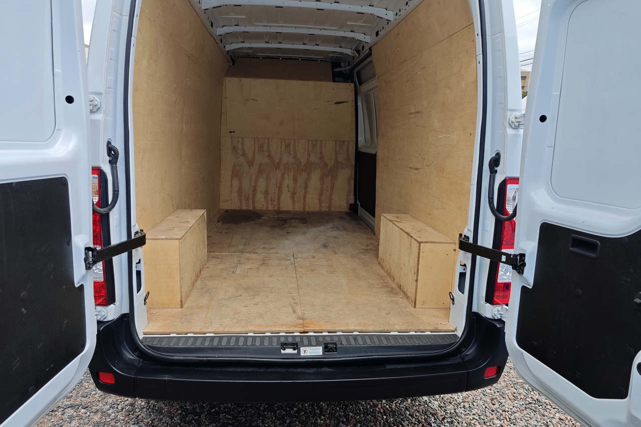 Renault Master Furgão - 24/25 6