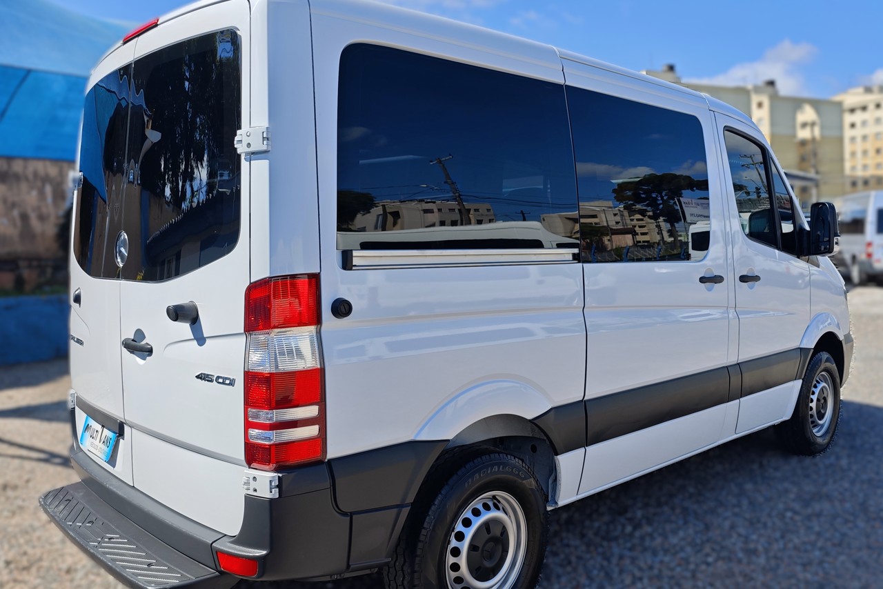 Mercedes Benz Sprinter Executiva 415 - 18/19 14