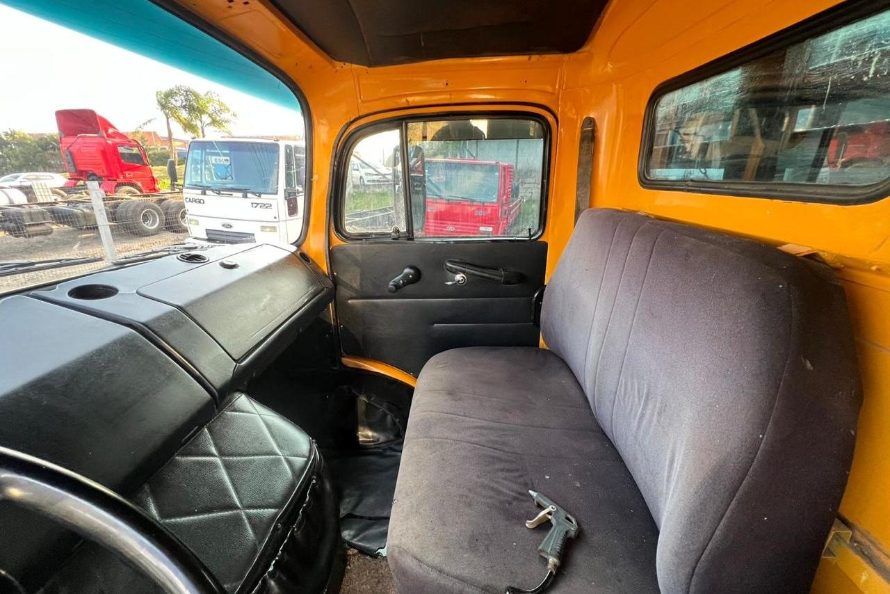Mercedes Benz MB 2219 - 86/86 6