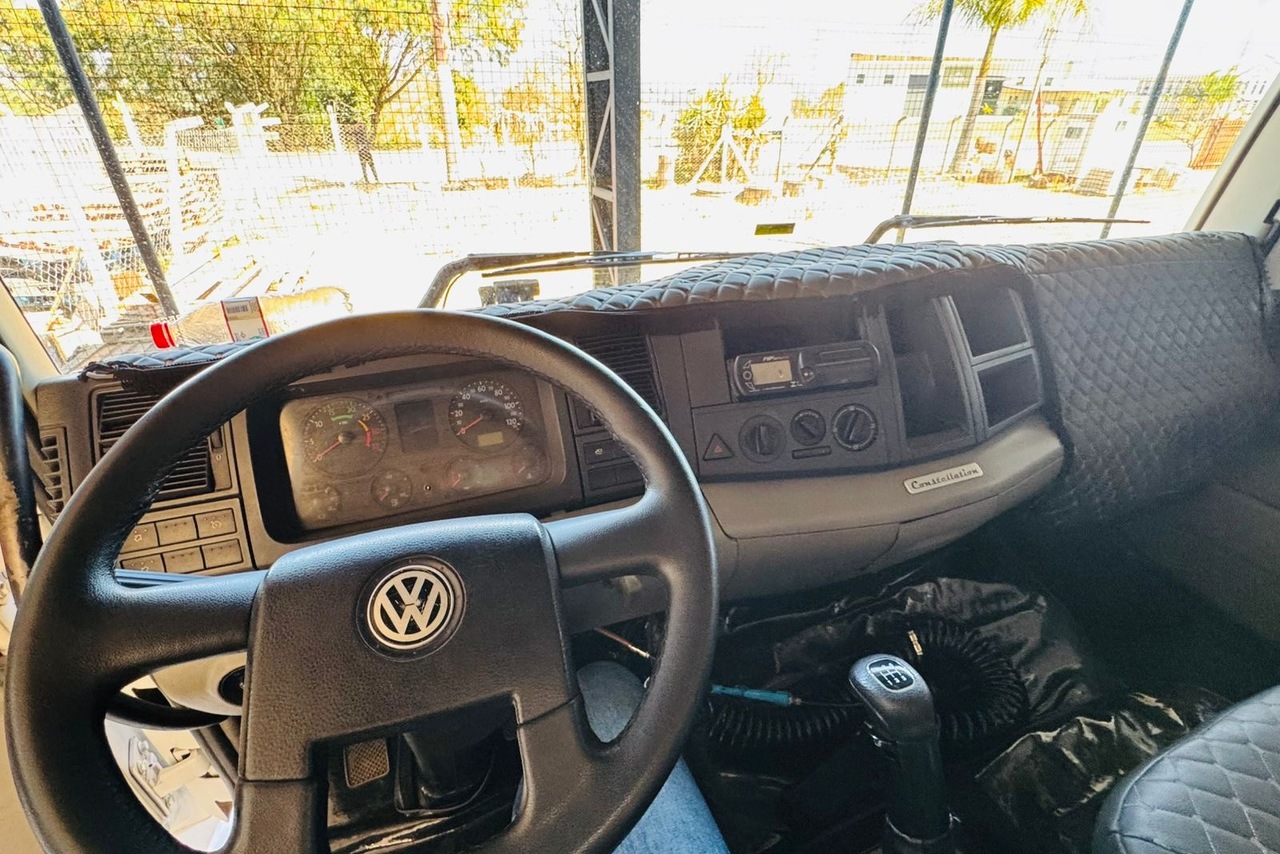 Volkswagen 15-180 E Constellation - 09/09 6