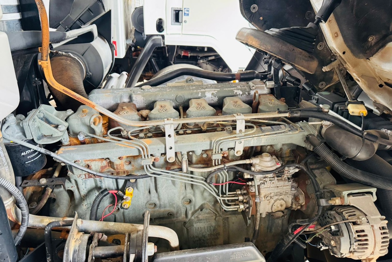 Volkswagen 15-180 E Worker - 10/11 8