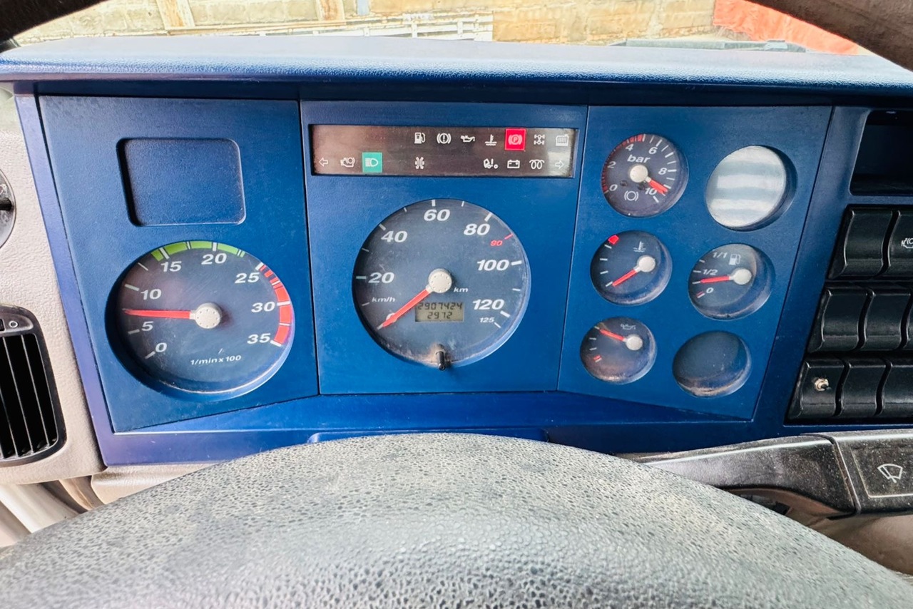 Volkswagen 15-180 E Worker - 10/11 13