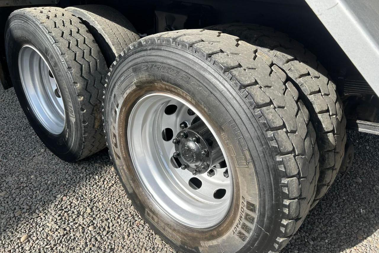 Ford Cargo2422 - 08/08 5