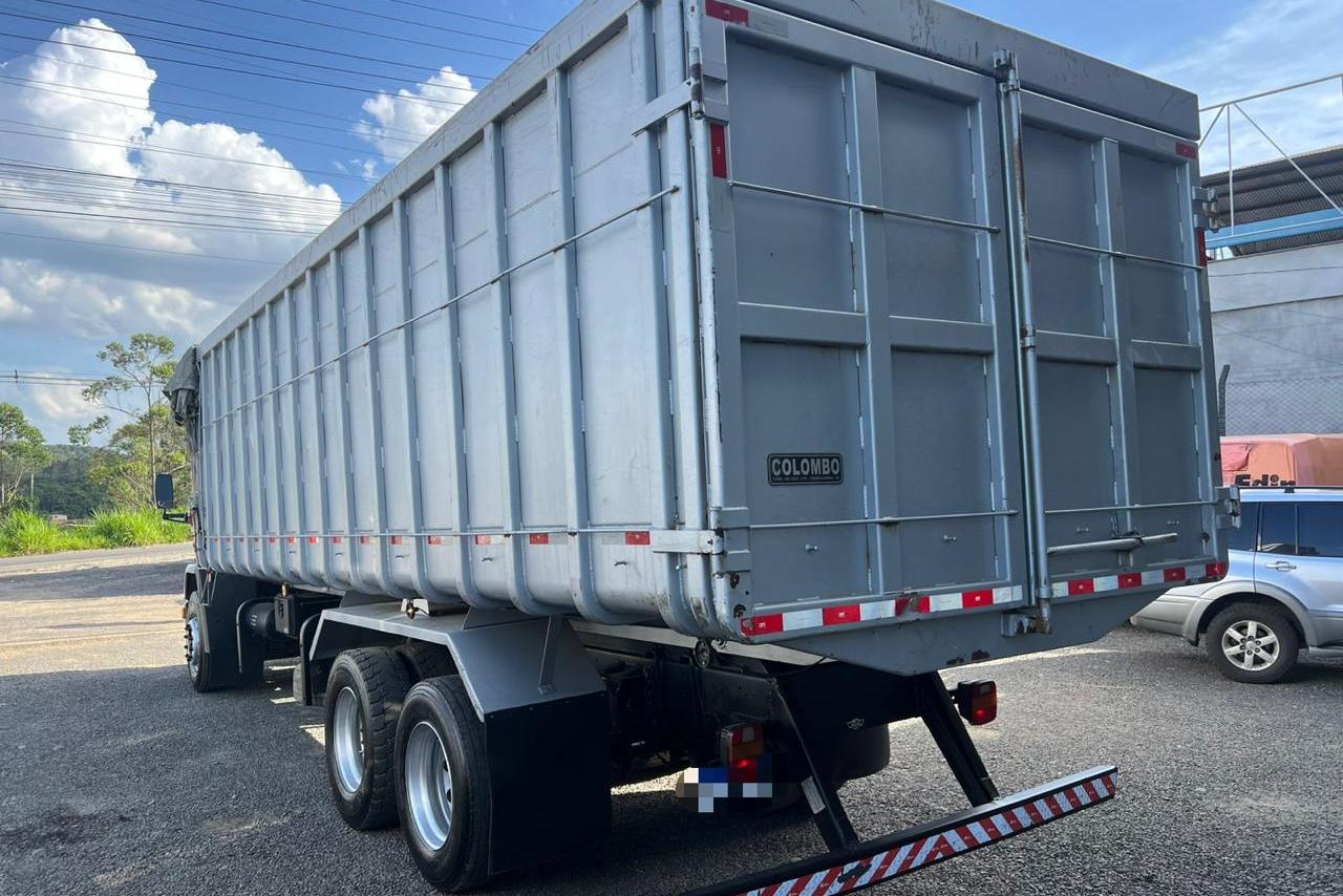 Ford Cargo2422 - 08/08 9
