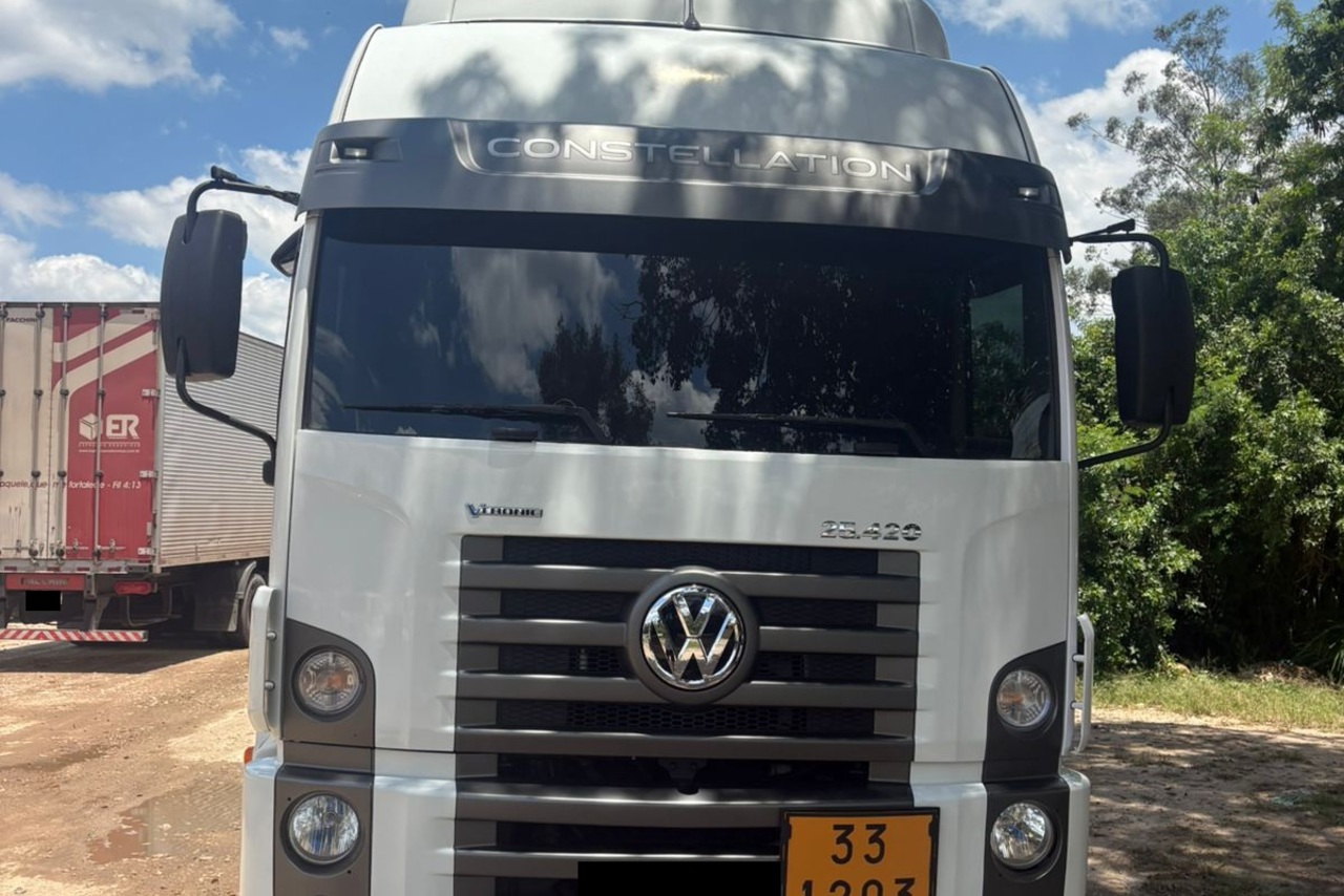 Volkswagen VW 25420 Constellation 6x2 - 14/14 4