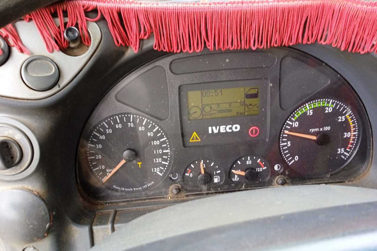 Iveco Tector 240E25 - 11/11 3