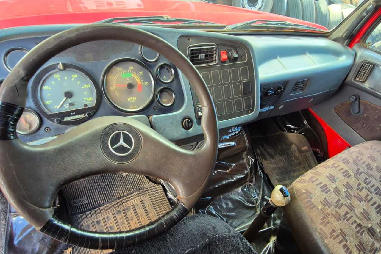 Mercedes Benz MB 1620 - 06/06 4