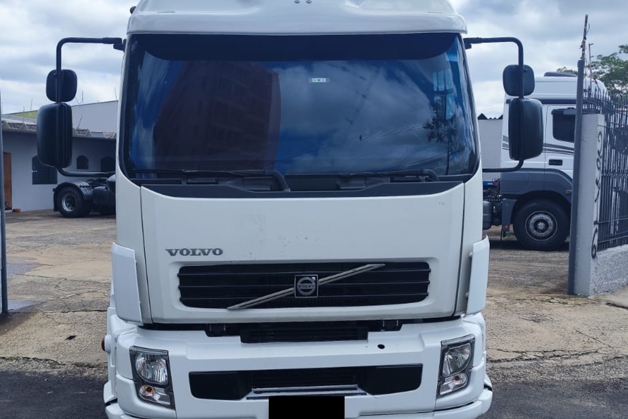 Volvo VM310 - 08/08 6