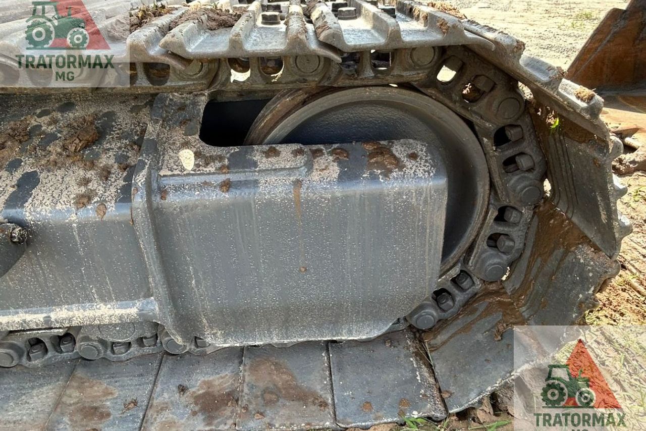 Volvo EC220 -  7