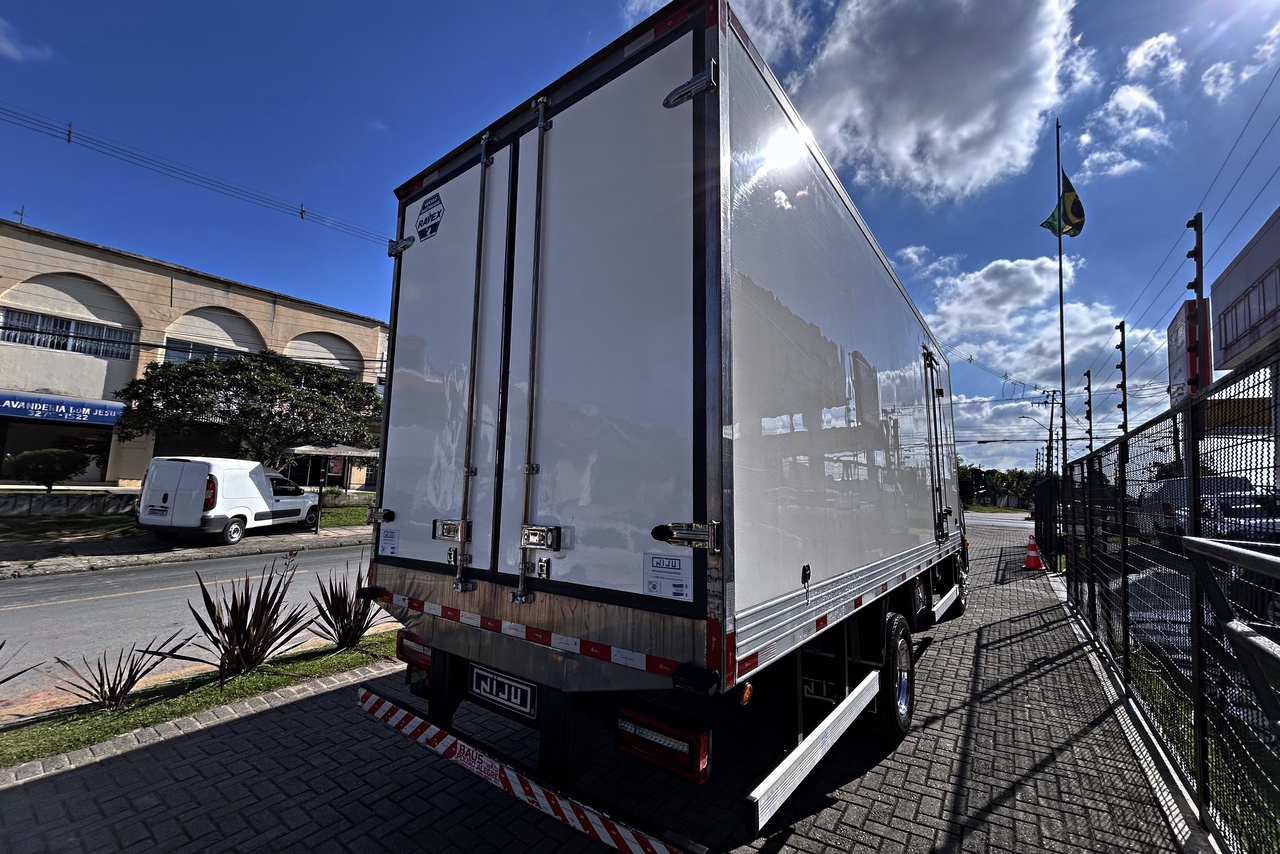 Volkswagen 11-180 Delivery  - 23/24 4