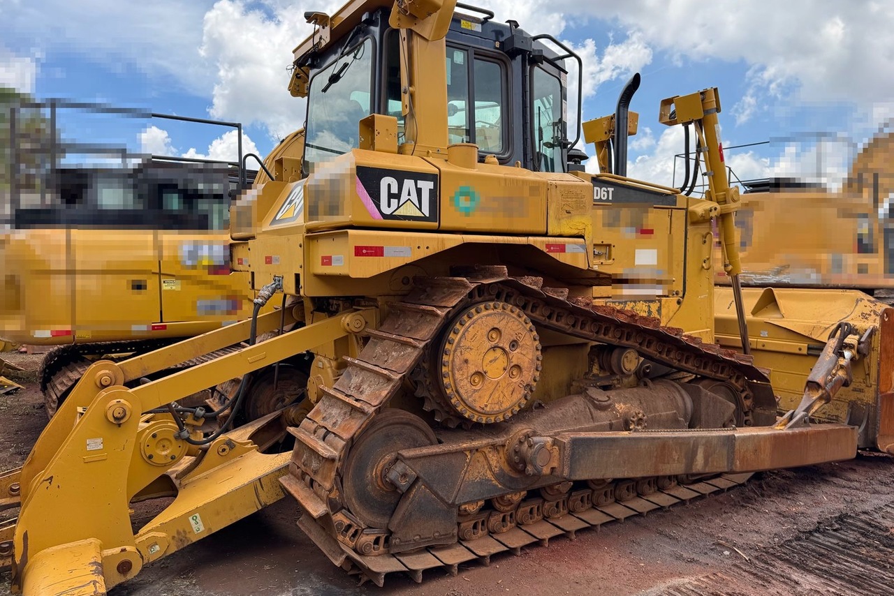 Caterpillar D6T - 20/20 4