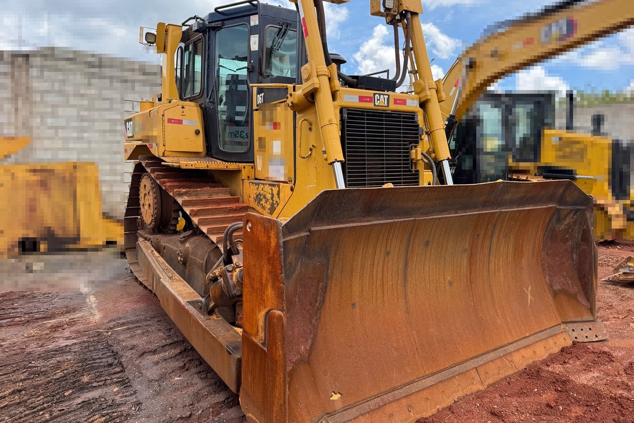 Caterpillar D6T - 20/20 5