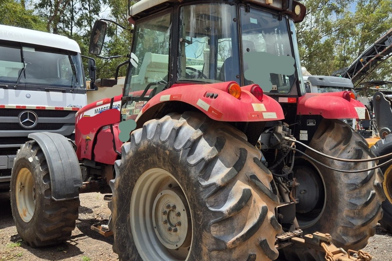 Massey Ferguson 7140 - 14/14 7