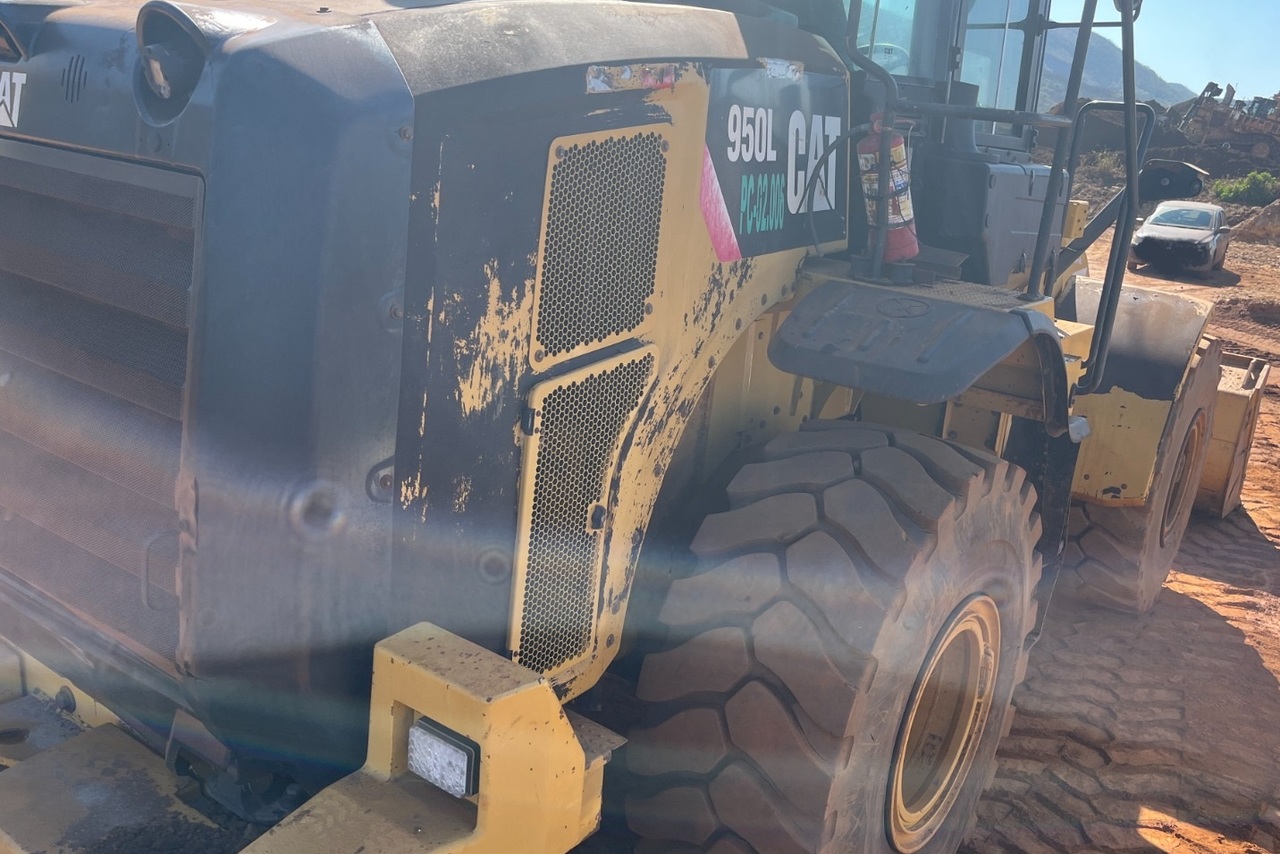 Caterpillar 950L - 18/18 3