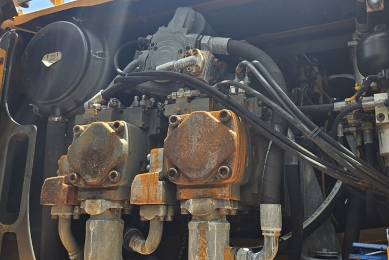 Liebherr 954 - 20/20 14