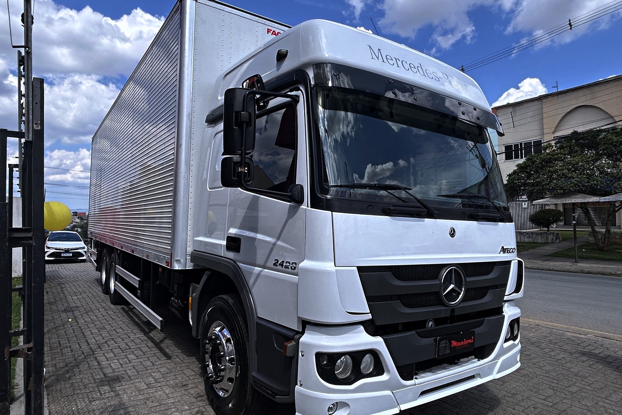 Mercedes Benz Atego 2426 - 22/22 13