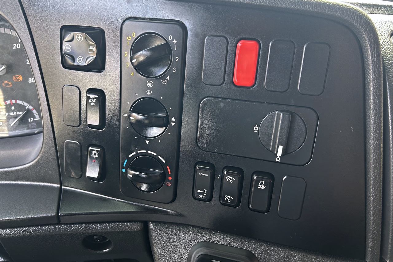 Mercedes Benz Atego 2426 - 22/22 14