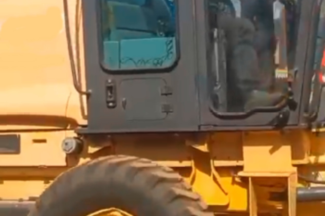 New Holland RG 140B - 10/10 18