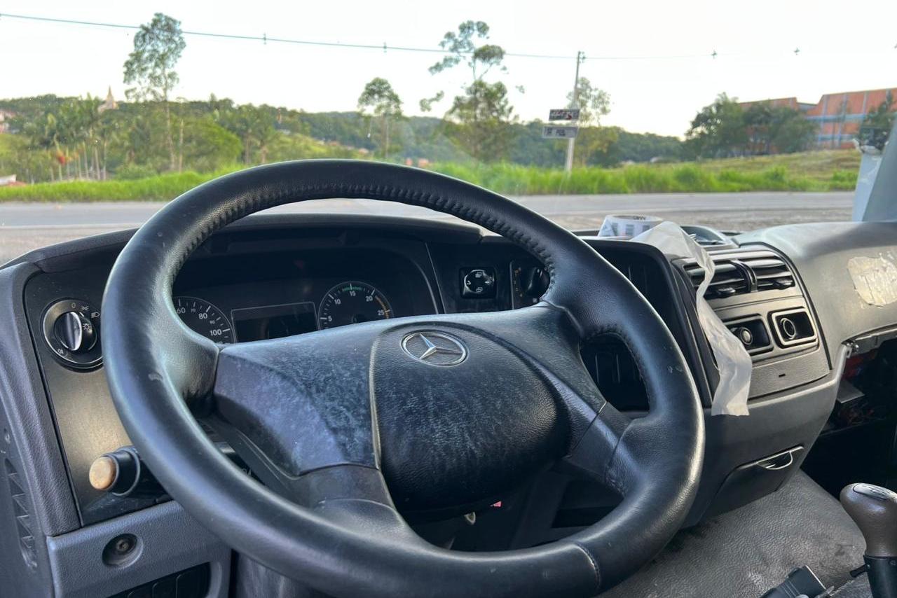 Mercedes Benz Atego 1725 - 12/12 3